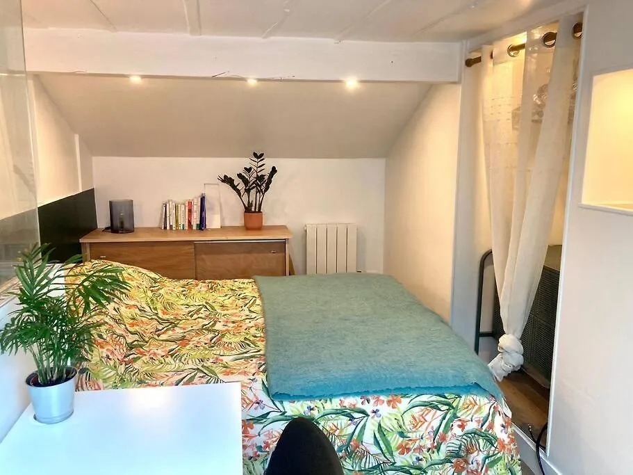 Apartment Chez Valentine Au Coeur Des Buttes Chaumont Et Belleville Paris